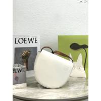 Loewe專櫃2022全新Heel duo系列單肩斜挎包 羅意威小牛皮翻蓋開合腋下包 型號10194 lyw1104