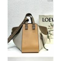 Loewe專櫃新拼色女包吊床包 羅意威經典小牛皮Hammock bag手提肩背包 10166 lyw1196