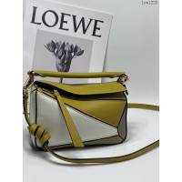 Loewe專櫃經典款2022新顏色迷你女包 羅意威Puzzle系列Mini女款手提肩背包小牛皮幾何包 10173 lyw1223