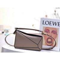 Loewe專櫃羅意威女款Puzzle系列中號拼色純色手提手拎單肩斜挎包 10171 lyw1298