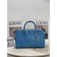 Loewe專櫃2022新款全皮純色手提肩背斜挎女包 羅意威大號Amazono手提包 10521 lyw1435