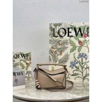 Loewe專櫃經典款2022新顏色迷你女包 羅意威Puzzle系列Mini女款手提肩背包小牛皮幾何包 10173 lyw1534